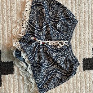 Matilda jane with Joanna Gaines shorts